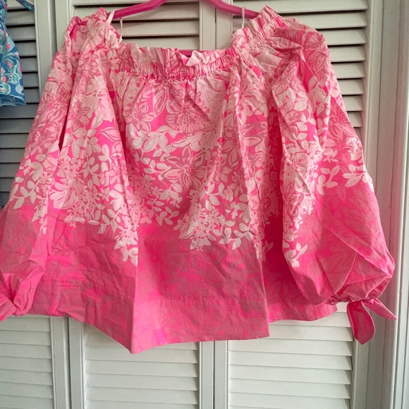 Lilly Pulitzer Ling Sleeve - Picture 1 of 2